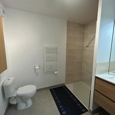 Naia Coud Apartamento Sérignan
